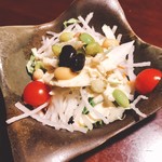 Getto - ミックス豆と大根のサラダ