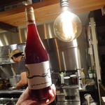 レ ファーブル ボンジュール - イ・ロ・オトロ・タンビエン ボバル 2017（スペイン）