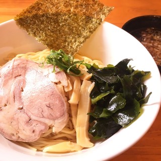 牛こくラーメン まる勝_1