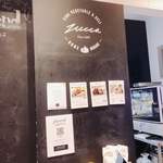 ズッカ ファイン ベジタブル アンド デリ - 