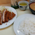 とんかつ大和 - カツライスに豚汁