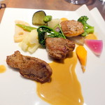 ル ボークープ - ロゼール産仔羊モモ肉のソテー ゴルゴンゾーラソース