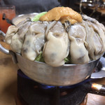 すき焼･鍋物 なべや - ど迫力の牡蠣味噌鍋♪