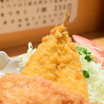 Kurobuta Tonkatsu Sengoku - 熟成黒豚ロースかつ（小120g）@1,380円 + アジフライ@350円