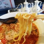 カル麺 裾野店 - 麺リフト