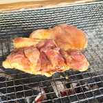 ろばたやき山ろく - 地鶏たれ焼き