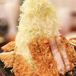 嬉嬉豚とんかつ 君に揚げる - 