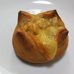翠玉堂 - チーズパン