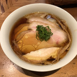 特製醤油ラーメン