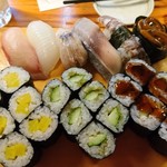 Sushi Izakaya Yadaizushi - 