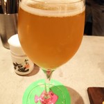 魚とワインはなたれThe Fishand Oysters - ホワイトエール