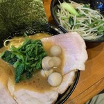 ラーメン 末廣家 - 