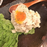 炉端美酒食堂 炉とマタギ - 鹿そぼろのポテトサラダ♪