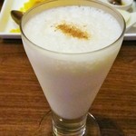 スパイス&カレー BONGA - 小国ジャージー牛乳のラッシー