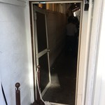 ラーメン二郎  - 入口