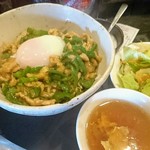 炎神 - チンジャオロース丼