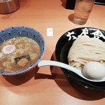 味玉つけめん（９３０円）