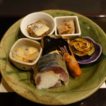 新日本料理 神也 - あん肝、茄子田楽、ふぐ煮凝り、白身南蛮、鰆幽庵焼き、鯖寿司