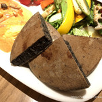 ナチュラルカフェベジクラージュ - 4種きのこと小エビのトマトクリームオムレツ