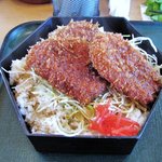 晴山ゴルフ場 レストラン浅間亭 - ソースヒレかつ重