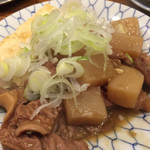 もつ焼き 大統領 支店 - 煮込み¥420