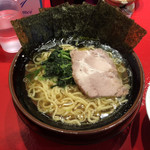 横浜家系ラーメン 山崎家 - ラーメン並(160g)＋のり