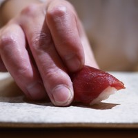 鮨 つぼみ - 鮪赤身 大間産
