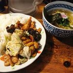 麺飯食堂 なかじま - ホイコーロー丼と塩ラーメン（半）のセット
