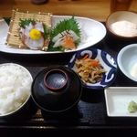 Kaisen Shokudou Yoichi - 平目の昆布締めと水タコの定食