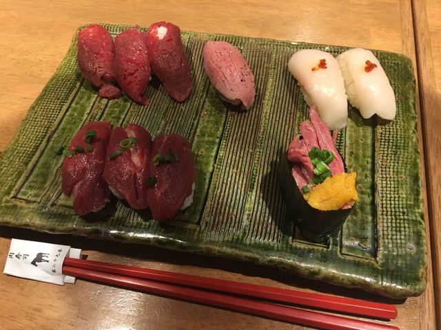 寿司 肉