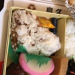 唐揚げとつくねは安定のうまさ