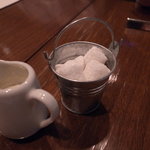 ビストロ ア ラ ドゥマンド - 