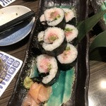 まぐろ海鮮居酒屋 さかなや道場 - ねぎとろ巻き