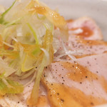 鶏そば 朱雀 - ローストポークミニ丼