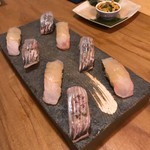 切り札 - 握り：ハタとニシン（竹炭塩）