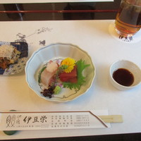 鰻割烹 伊豆栄 梅川亭 - 小鉢とお造り