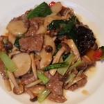 牛肉・野菜のオイスターソース炒め