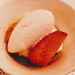レストラン　シュバル ブラン - 紅茶のブリュレ