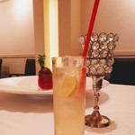 レストラン　シュバル ブラン - レモネード700円（税込み）