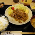 みんなの食堂 牛深亭 - 豚生姜焼き定食。