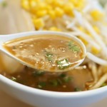 らーめん 雅楽 - スープ