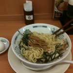 日高屋 - 油そば(シャッター前に混ぜてしまいましたが・・)