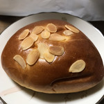 手づくりパン屋　やぎぱん - クリームパン