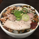 呼び戻しとんこつ 光四郎 - チャーシュー丼
