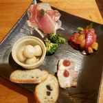 なんばワイン酒場 バルミチェ - 