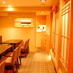 博多もつ鍋と焼きもの　一 - 店内