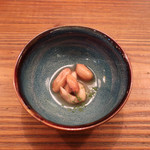 北出食堂 - お通しの ’茹でピー’