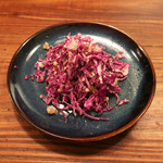 北出食堂 - 赤キャベツとチーズのラペ