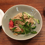 北出食堂 - お蕎麦のサラダ