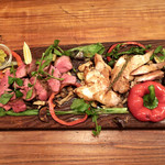 北出食堂 - 牛タンとポークのロースト